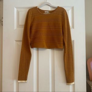 Free people crop crochet style long sleeve
